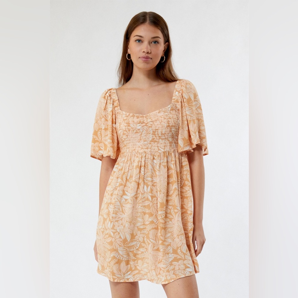 Roxy Peach and Cream smock dress